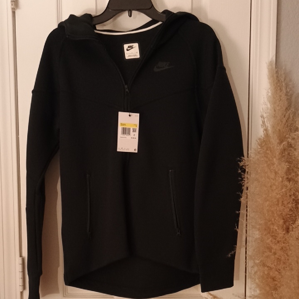 Nike Black Full-Zip Hoodie